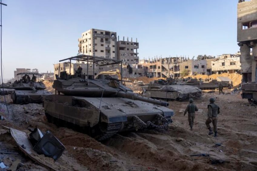 the israeli military has set its sights on southern gaza problems loom in next phase of war