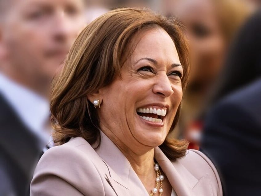 President Joe Biden, daughter Ashley Biden, Vice President Kamala Harris and Second Gentle