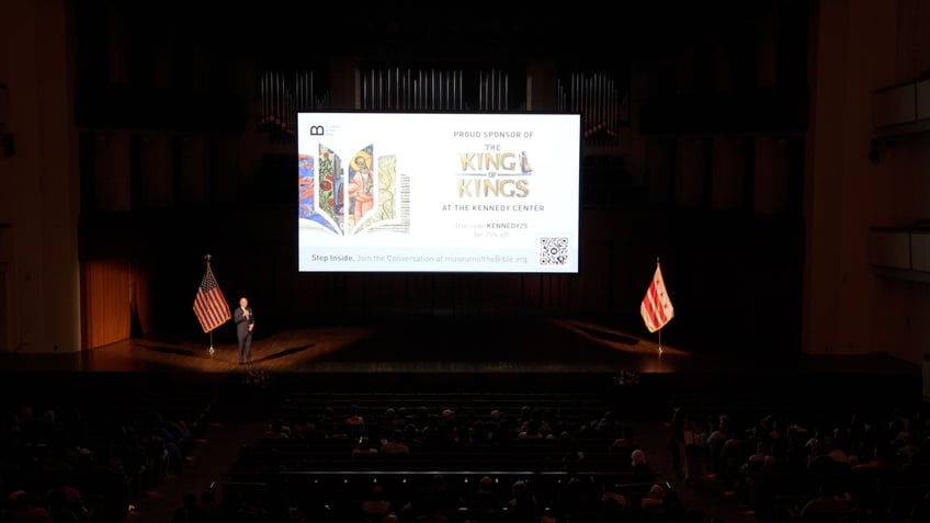 the kennedy center sells out showings of film about jesus christ the king of kings