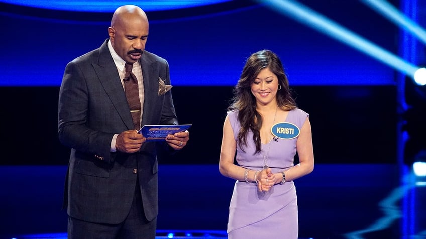 Kristi Yamaguchi on "Family Feud"