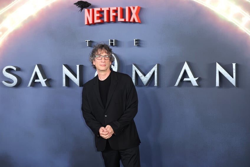 the sandman author neil gaiman accused of sexual assault by multiple women