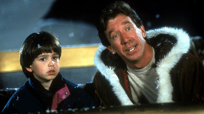 the santa clauses star tim allen accused of bad behavior on set by costar