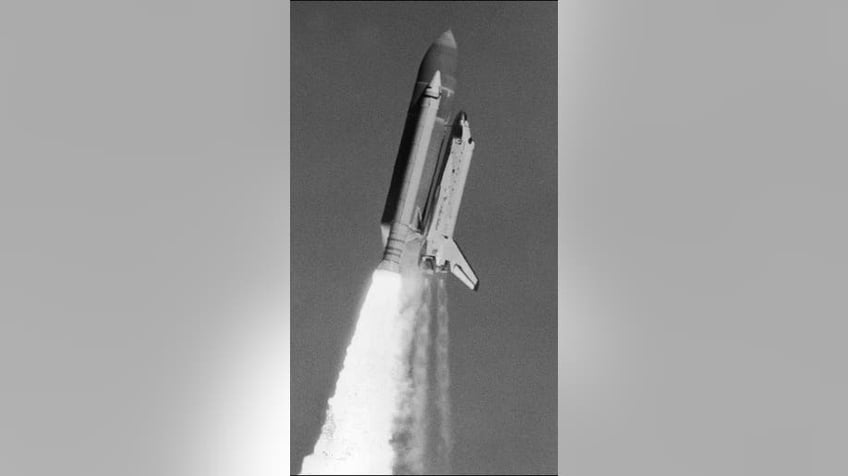 the space shuttle challenger disaster of 1986 shook the foundations of space exploration