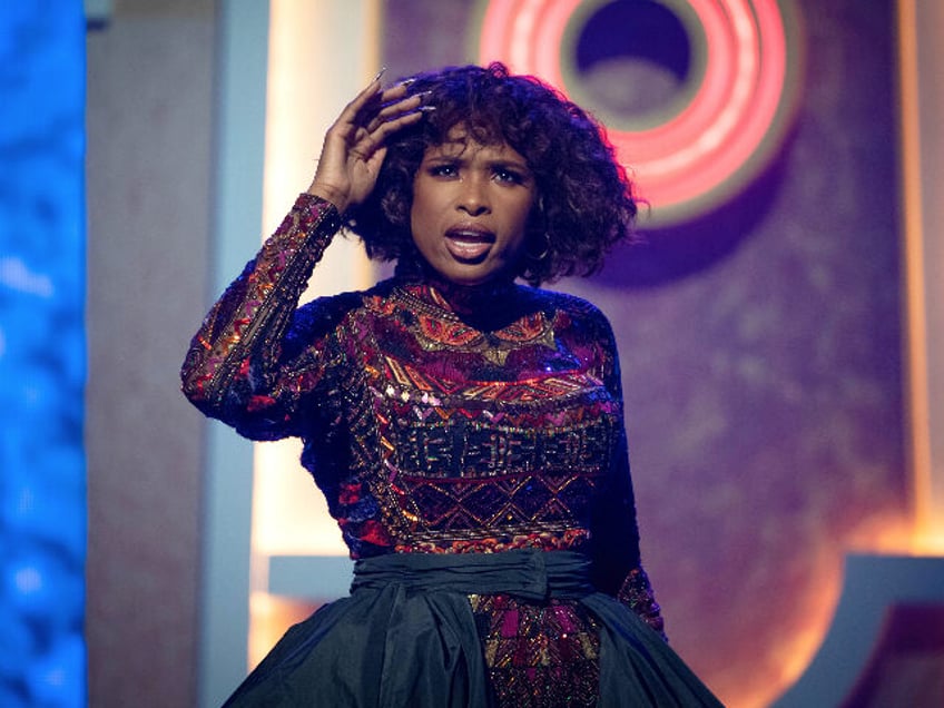 the talk jennifer hudson show wont tape new episodes until writers strike ends