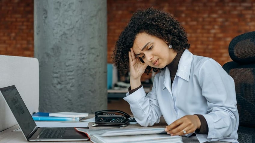 woman doing taxes 