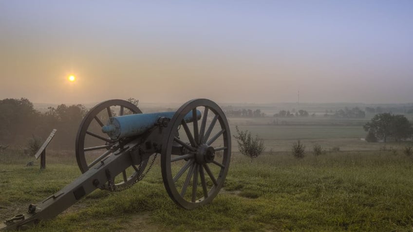 Cannon at Gettysburg