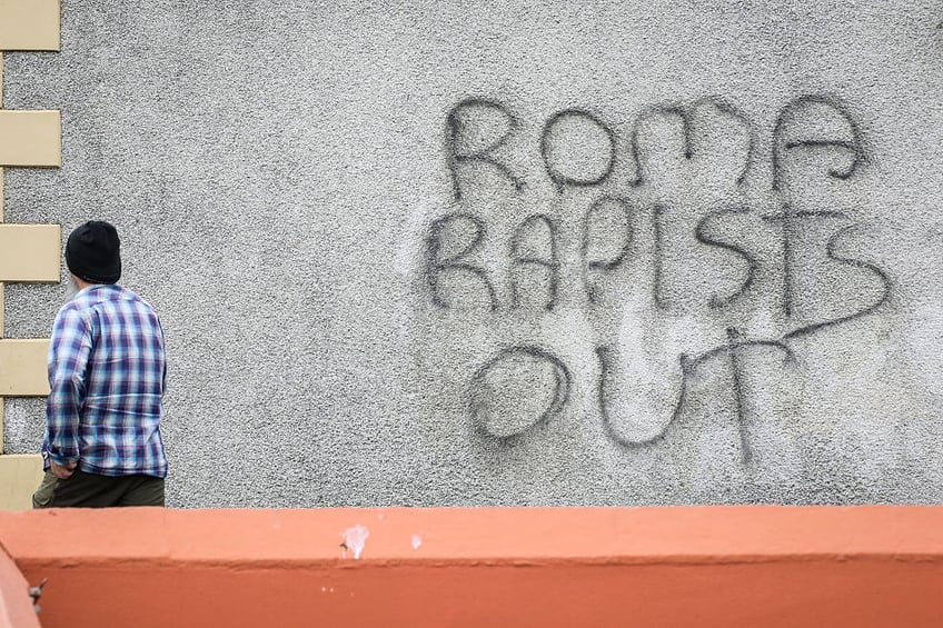 third day of uk anti migrant rape riots sees migrant relocation shelter burnt