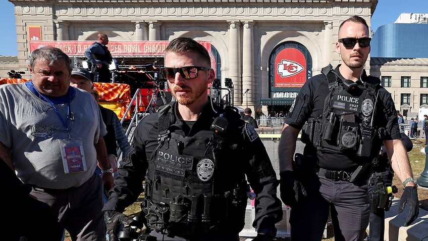 Kansas City Police at Chiefs parade