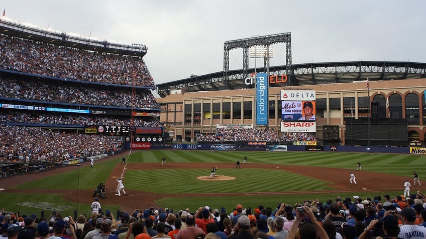 this day in sports history aaron judge ties yankees great roger maris mets fans say farewell to shea stadium