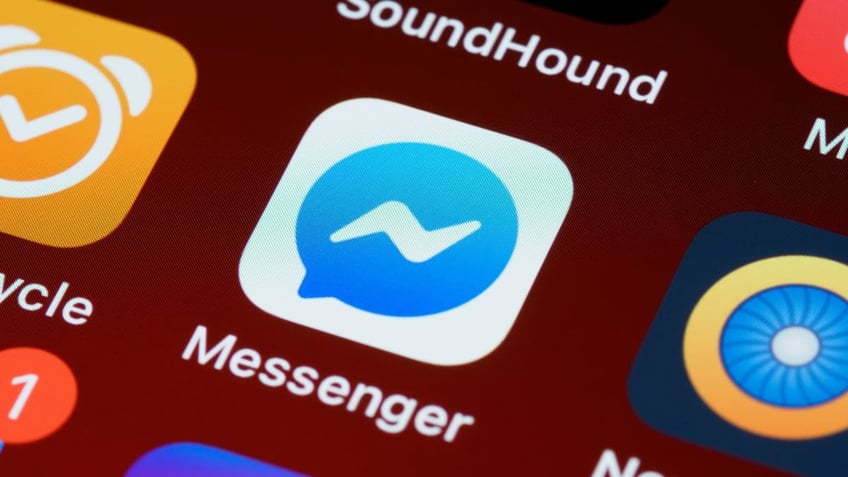 this facebook messenger phishing scam is stealing millions of passwords