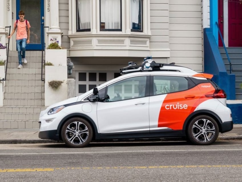 this technology is not yet ready san francisco robotaxi drives get stuck in wet concrete