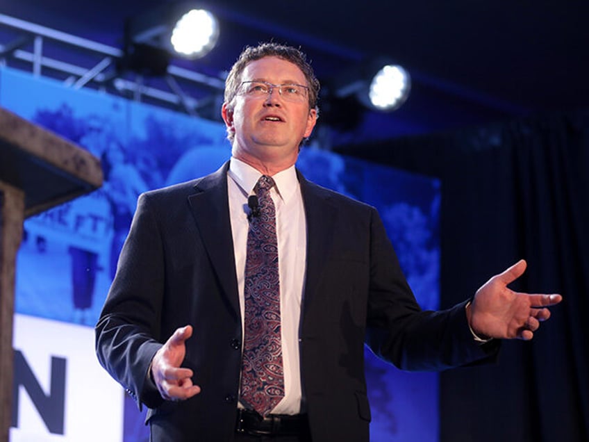 U.S. Congressman Thomas Massie speaking with attendees at the 2019 Young Americans for Lib