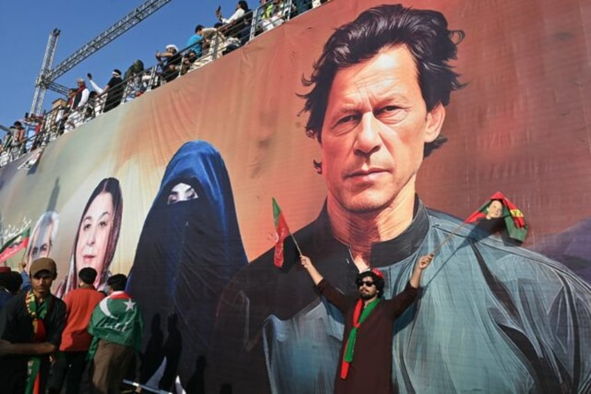 Supporters of the Pakistan Tehreek-e-Insaf (PTI) party of former prime minister Imran Khan