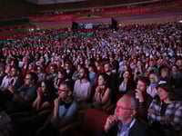 Thousands gather for rare peace event in Jerusalem