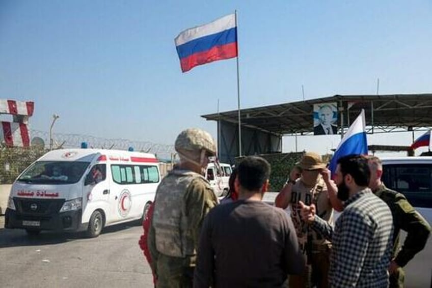 thousands of syrian alawites still stuck at russian base one week after massacres