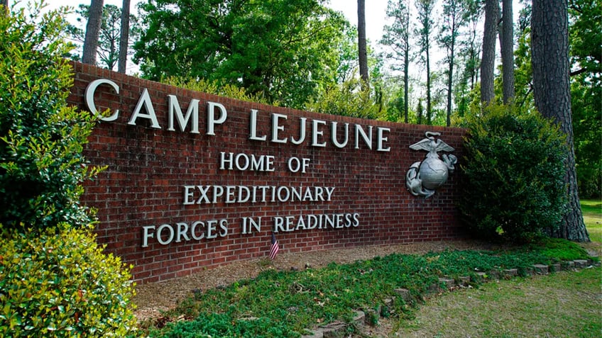 three marines found unresponsive at gas station near camp lejeune died of carbon monoxide poisoning police