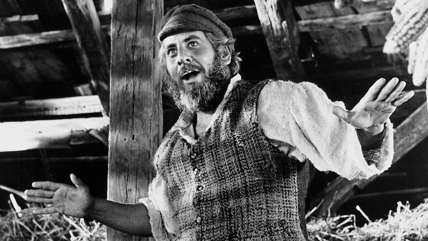 Chaim Topol in "Fiddler on the Roof"