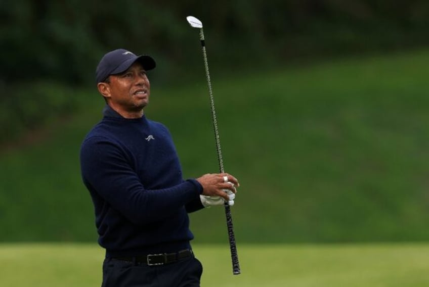 Tiger Woods, a 15-time major winner, received the US Golf Association's highest honor, nam