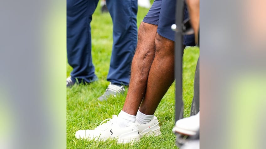 Tiger Woods' legs