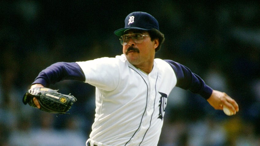 tigers mvp world series champion willie hernandez dead at 69