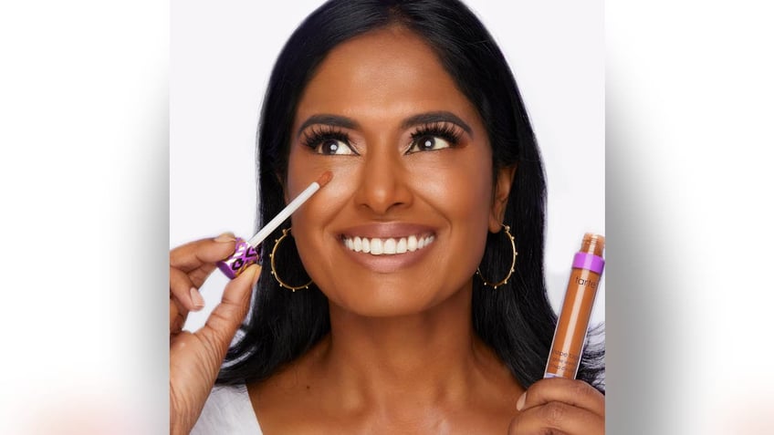 Use the Tarte Shape Tape Glow Wand for a dewy and luminous finish.