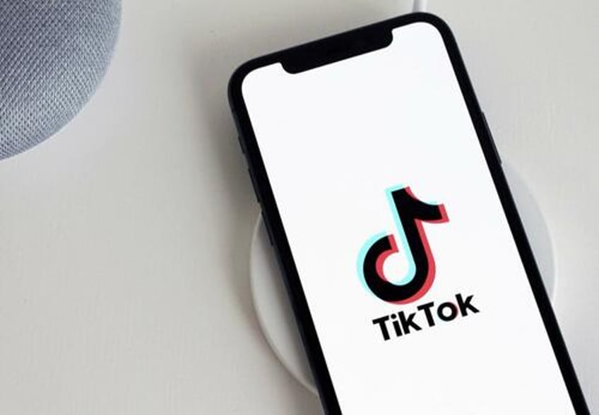 tiktok illegally sent europeans personal data to china eu regulators claim