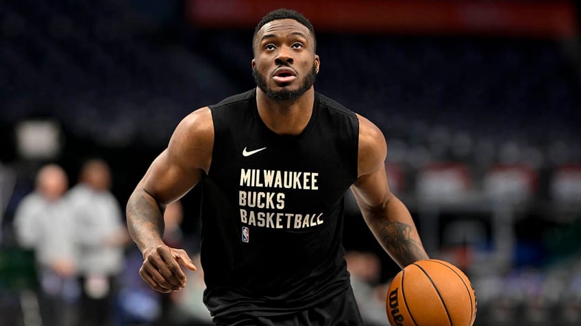 Bucks forward Thanasis warms up