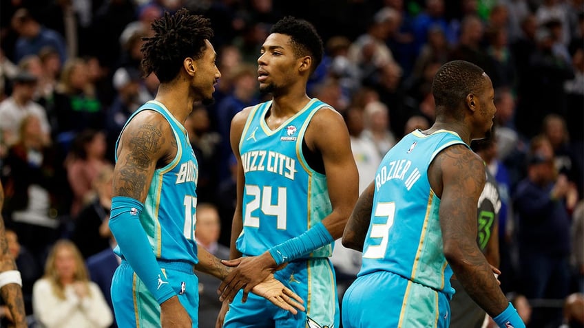 The Hornets play against Minnesota