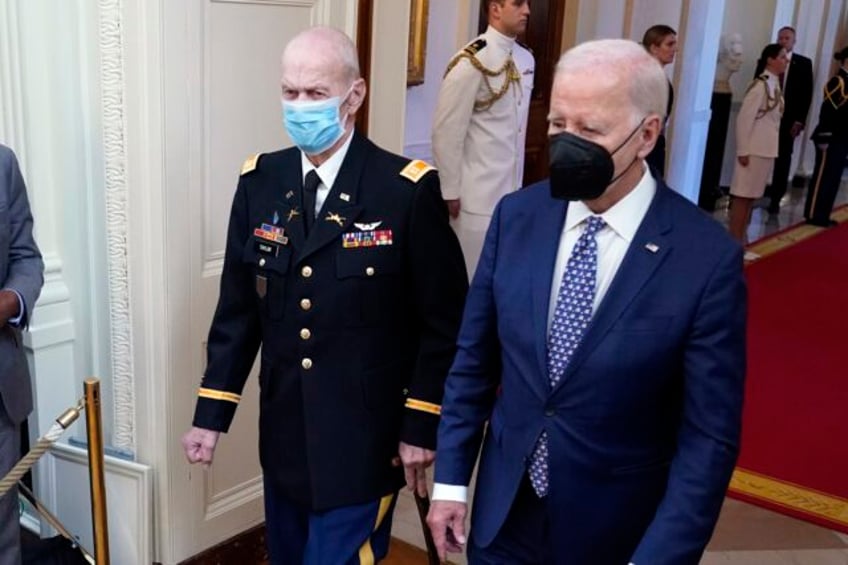 to mask or not to mask biden goes both ways after first lady tests positive for covid 19