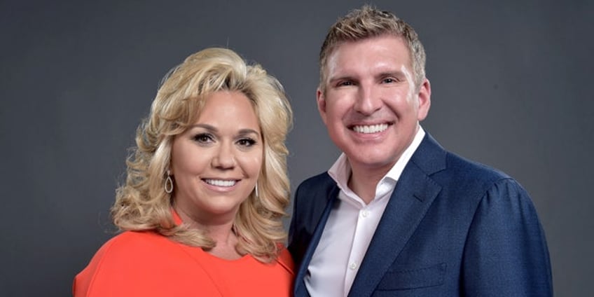 todd julie chrisley still love each other despite not speaking from prison as family films new reality show