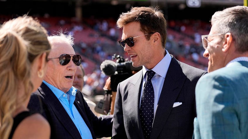 Tom Brady and Jerry Jones