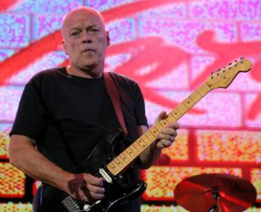 'Tonight Show': Pink Floyd's David Gilmour clears up 'Dark Side of the Moon' rumors