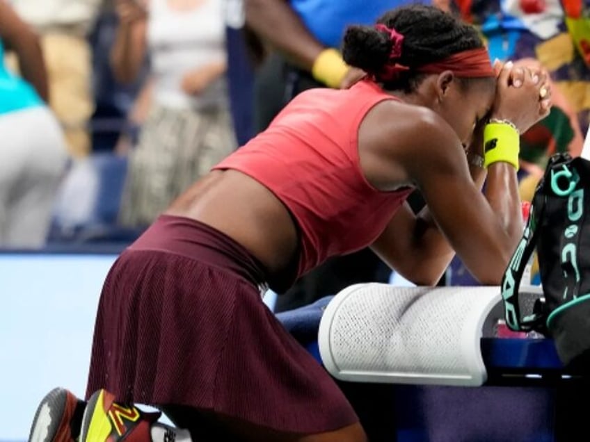 tony dungy corrects espn on coco gauff moment she was praying