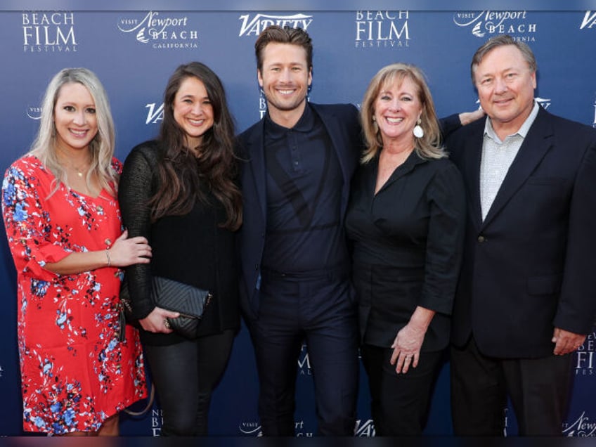 Glen Powell and family (Photo by John Salangsang/Variety/Penske Media via Getty Images)
