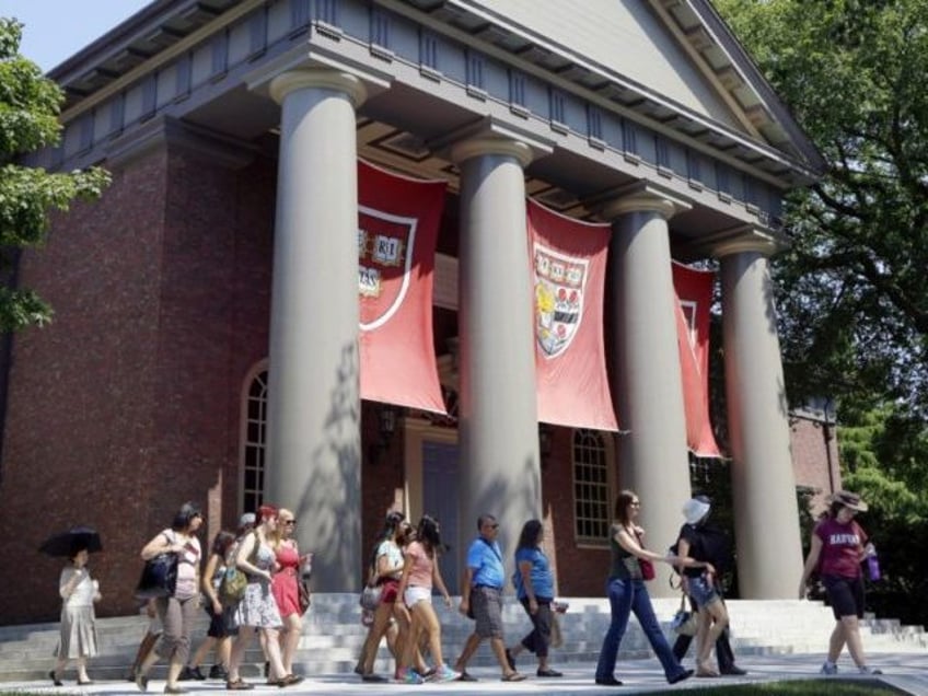 top law firm rescinds job offers to ivy league students who signed anti israel statements