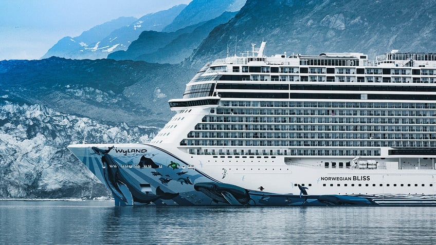 The Norwegian Bliss cruise ship passes through John Hopkins Inlet in Glacier Bay