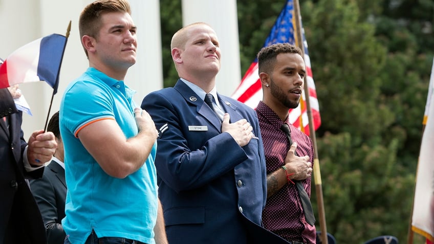 Alek Skarlatos witjh fellow service members