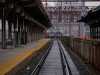 Train strike ends after snarling New York travel
