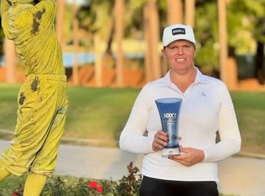 transgender golfer wins womens tournament in florida aims for lgpa tour