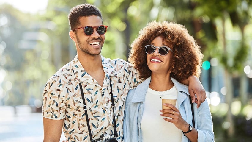 couple touring city together