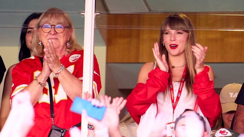 travis kelce dishes on whats real amid taylor swift rumors calls her ballsy for showing up to game