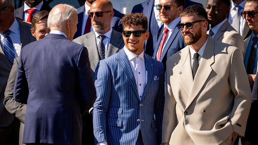 Patrick Mahomes and Travis Kelce meet with President Joe Biden