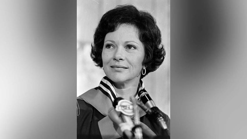 tributes to former first lady rosalynn carter pour in on news of her death