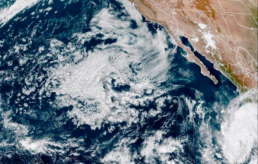 tropical storm norma forms off mexicos pacific coast and may threaten resort of los cabos