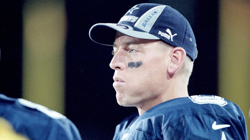 troy aikman opens up about possibly playing for the dolphins in 2003 prepared to come back and play