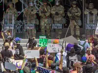 Trump admin deploys 2K more troops to blue city for anti-ICE riots