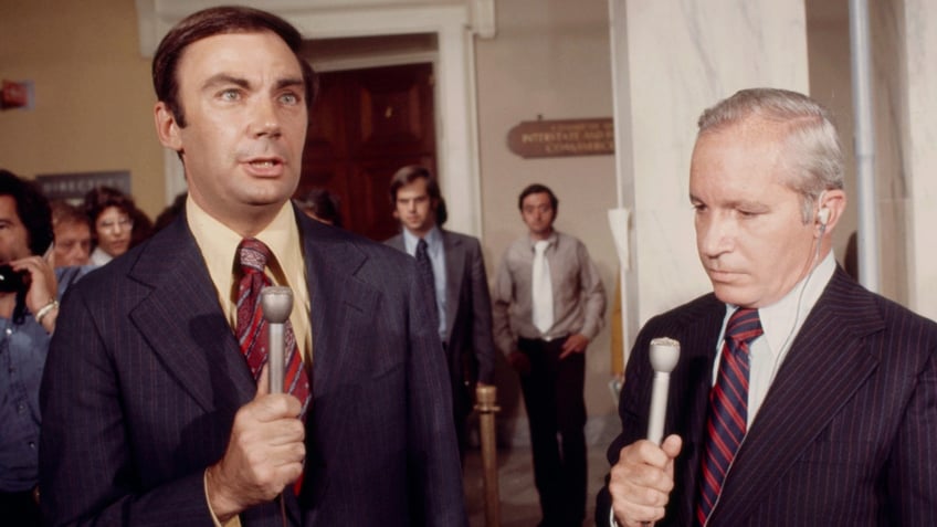 Sam Donaldson and Frank Reynolds of ABC News