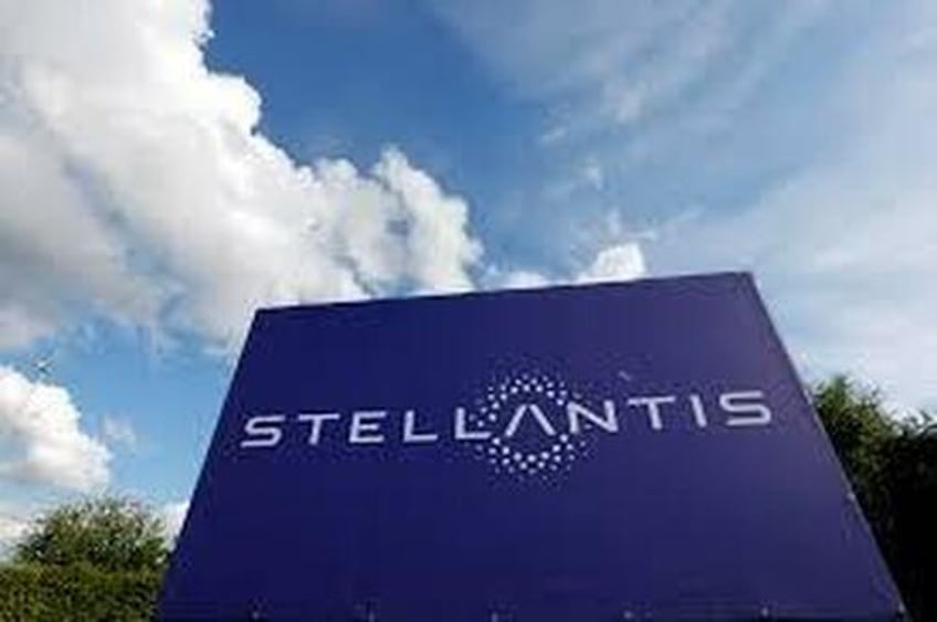 trump brings stellantis jobs to illinois pritzker takes credit