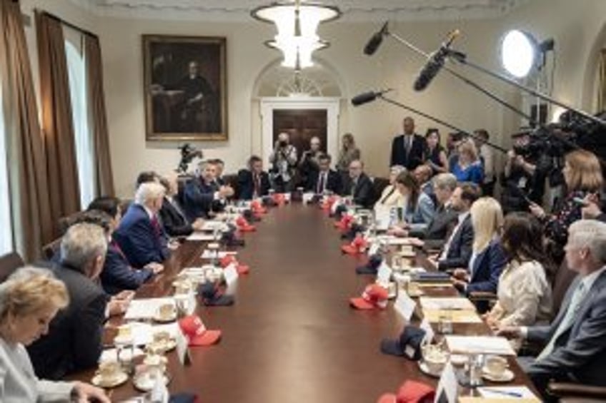 Trump, Cabinet laud administration's first 100 days
