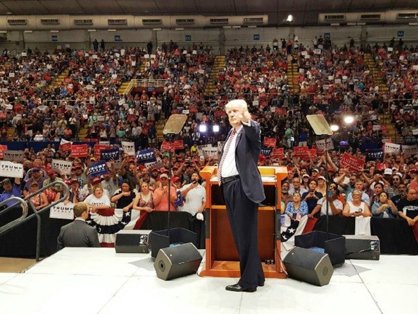 trump calm focused determined as protesters try to disrupt texas rally